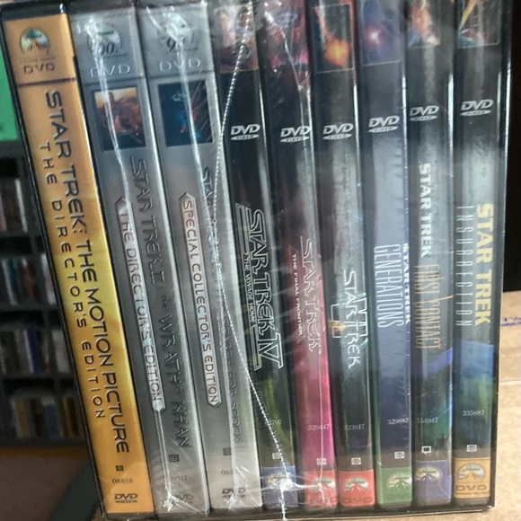 Star Trek - The Motion Pictures DVD Collection - Picture 3 of 7